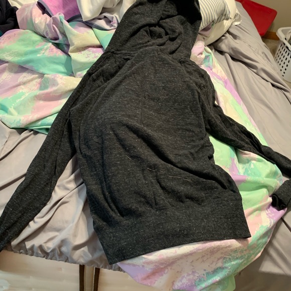 Nike sweatshirt worn once - Picture 2 of 2